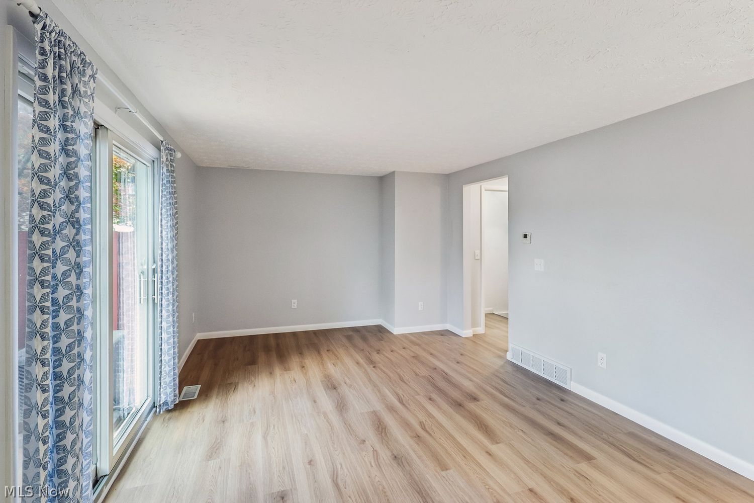7414 Avon Drive Mentor OH 44060