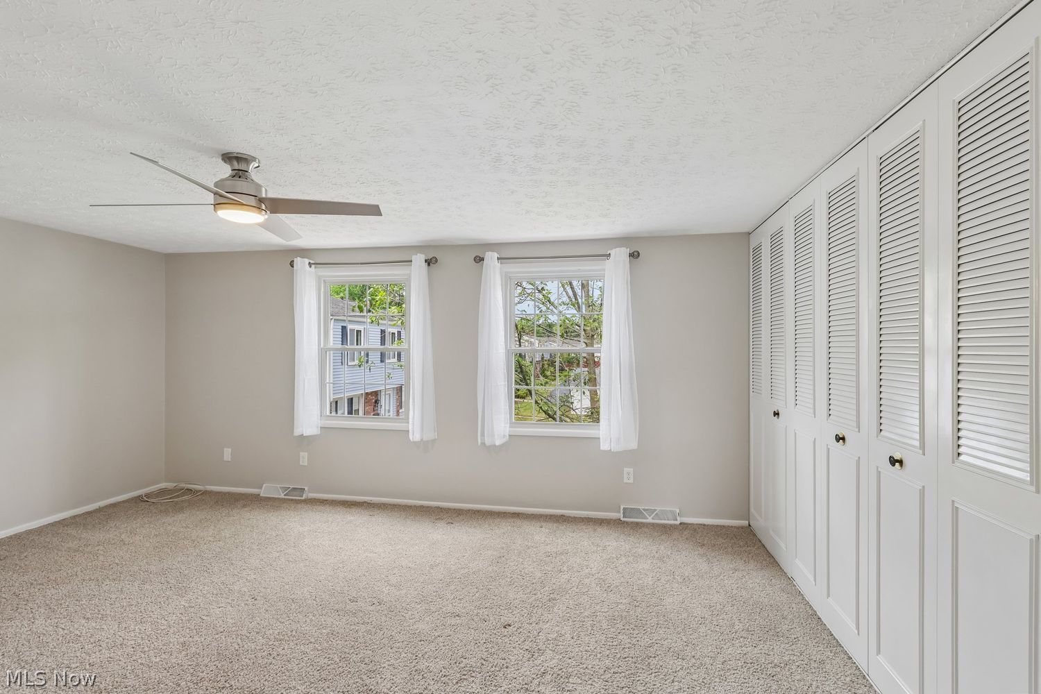 7414 Avon Drive Mentor OH 44060