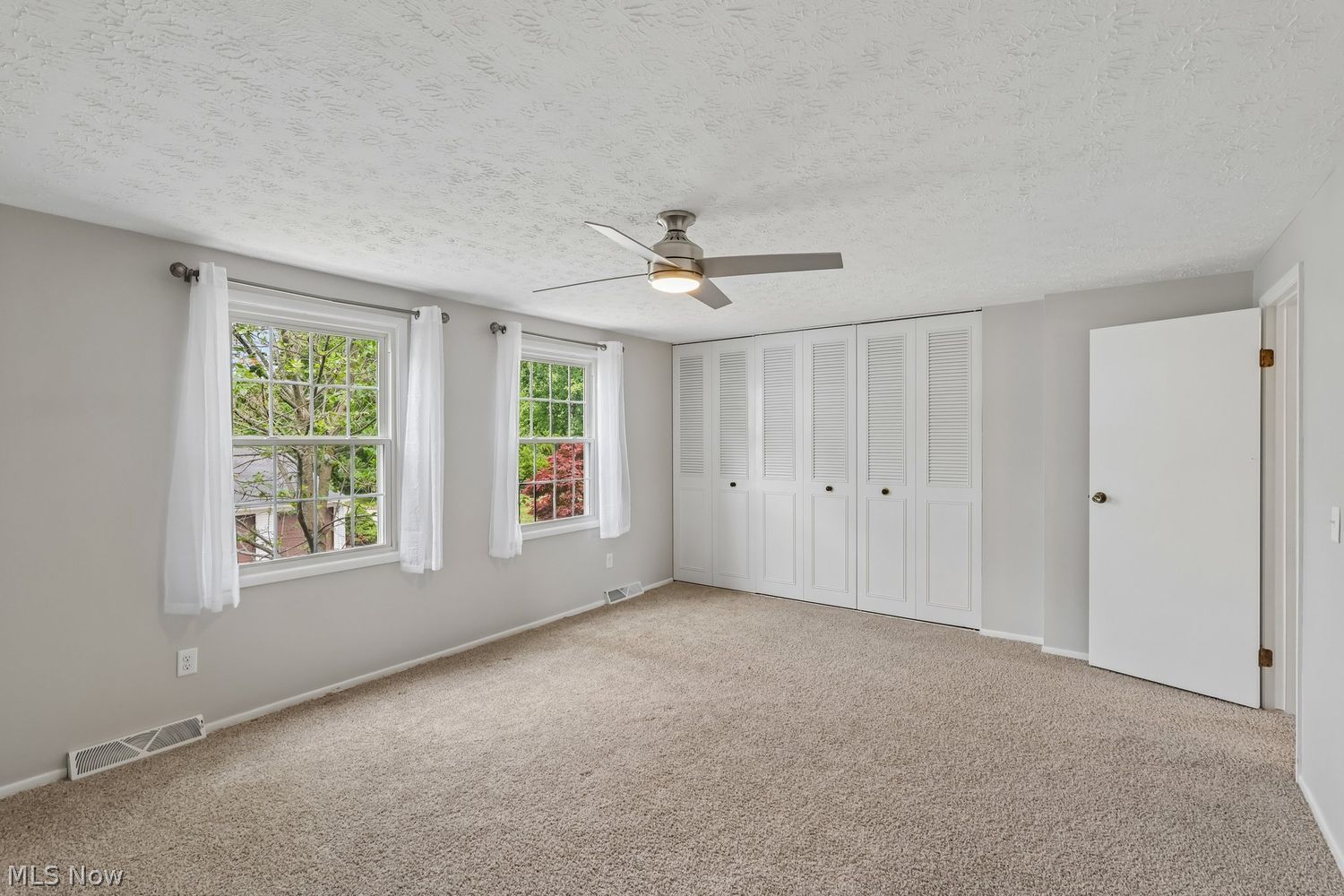 7414 Avon Drive Mentor OH 44060