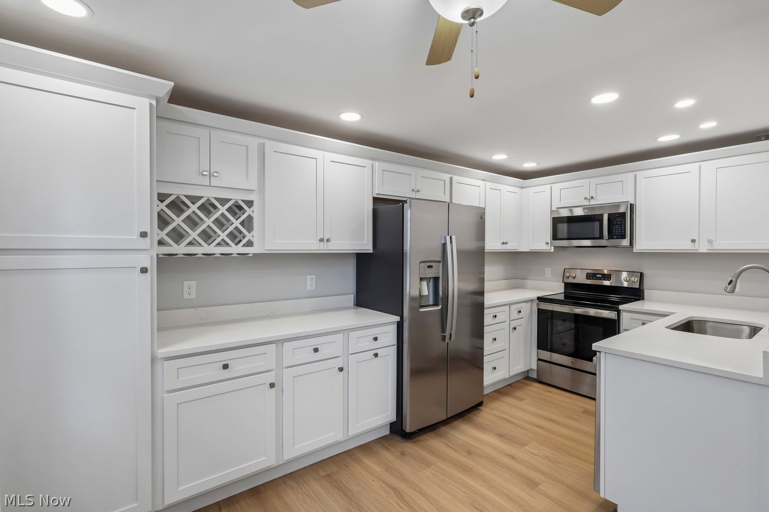 7414 Avon Drive Mentor OH 44060