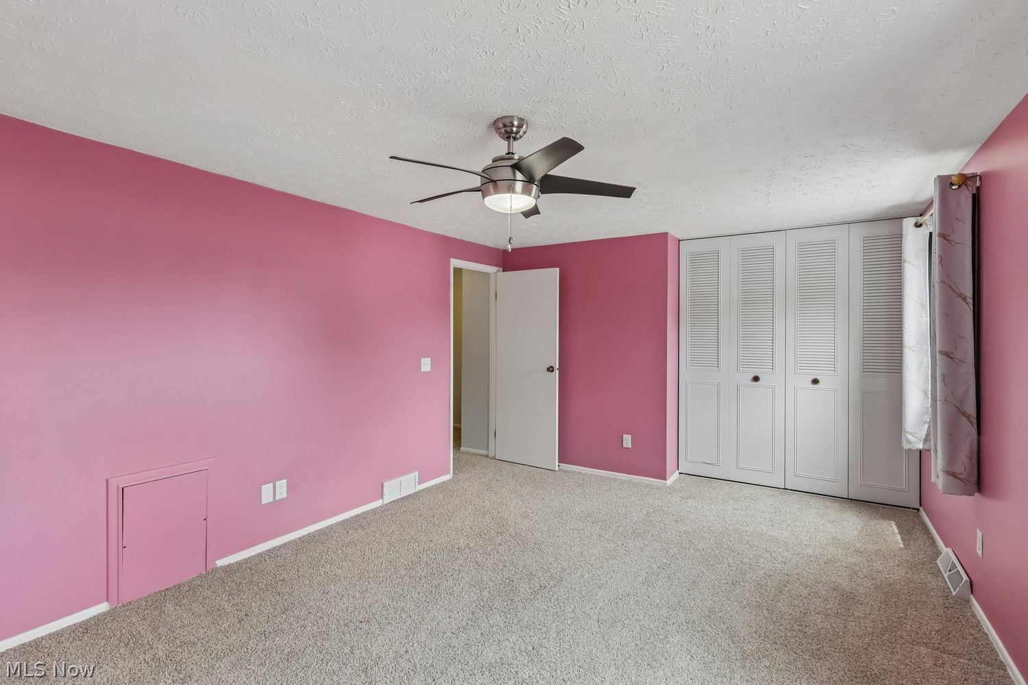 7414 Avon Drive Mentor OH 44060