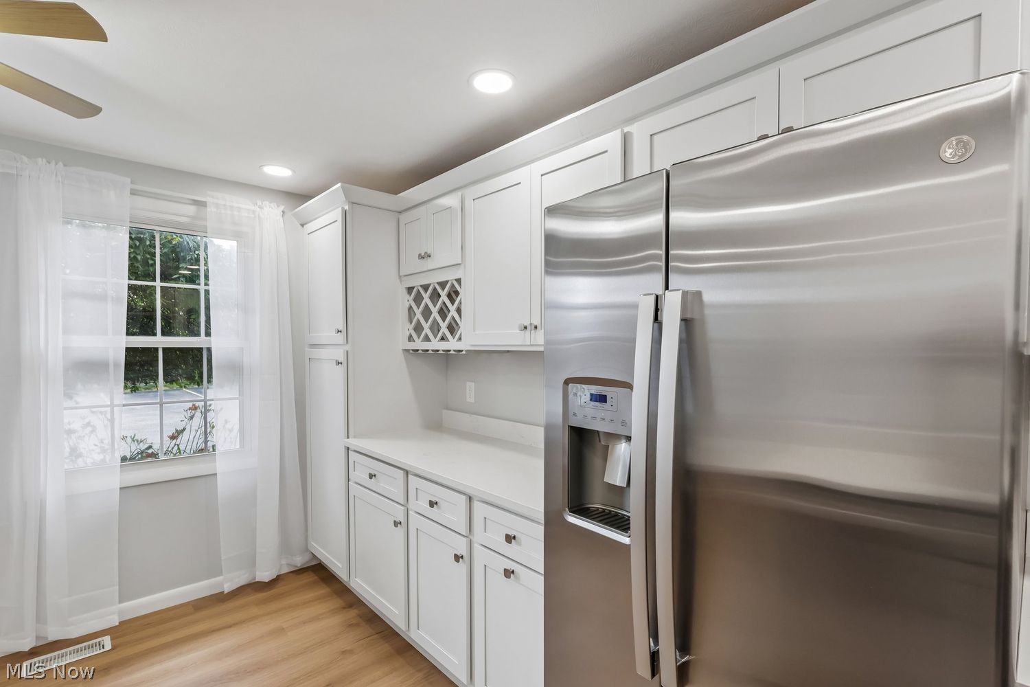 7414 Avon Drive Mentor OH 44060