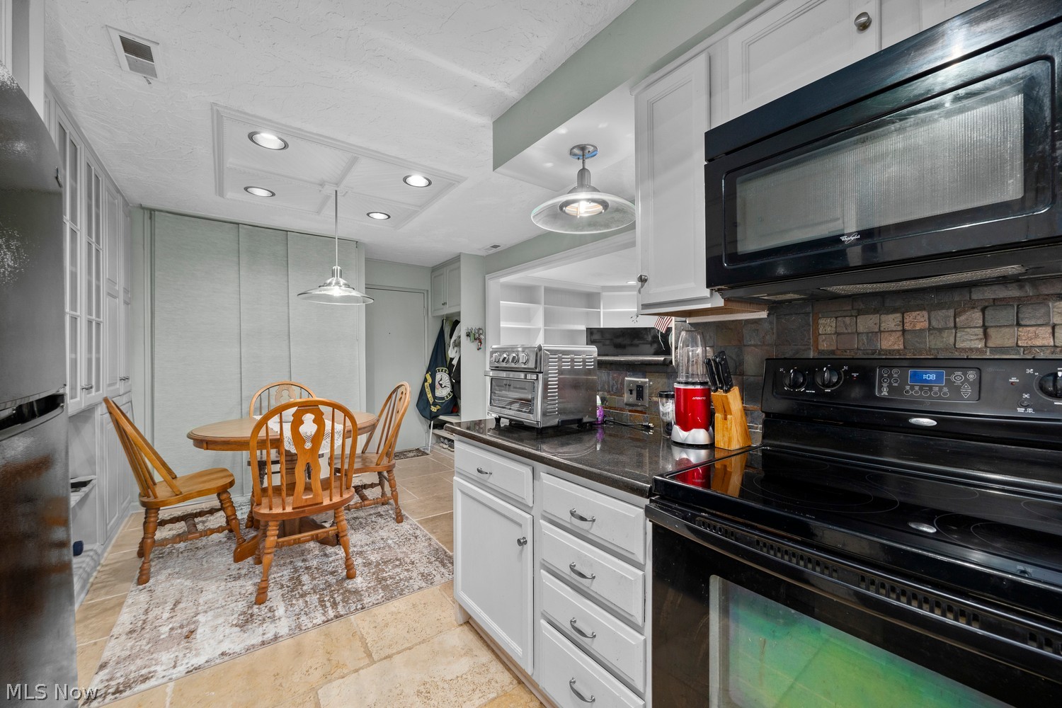 4615 Oakhill Boulevard Lorain OH 44053