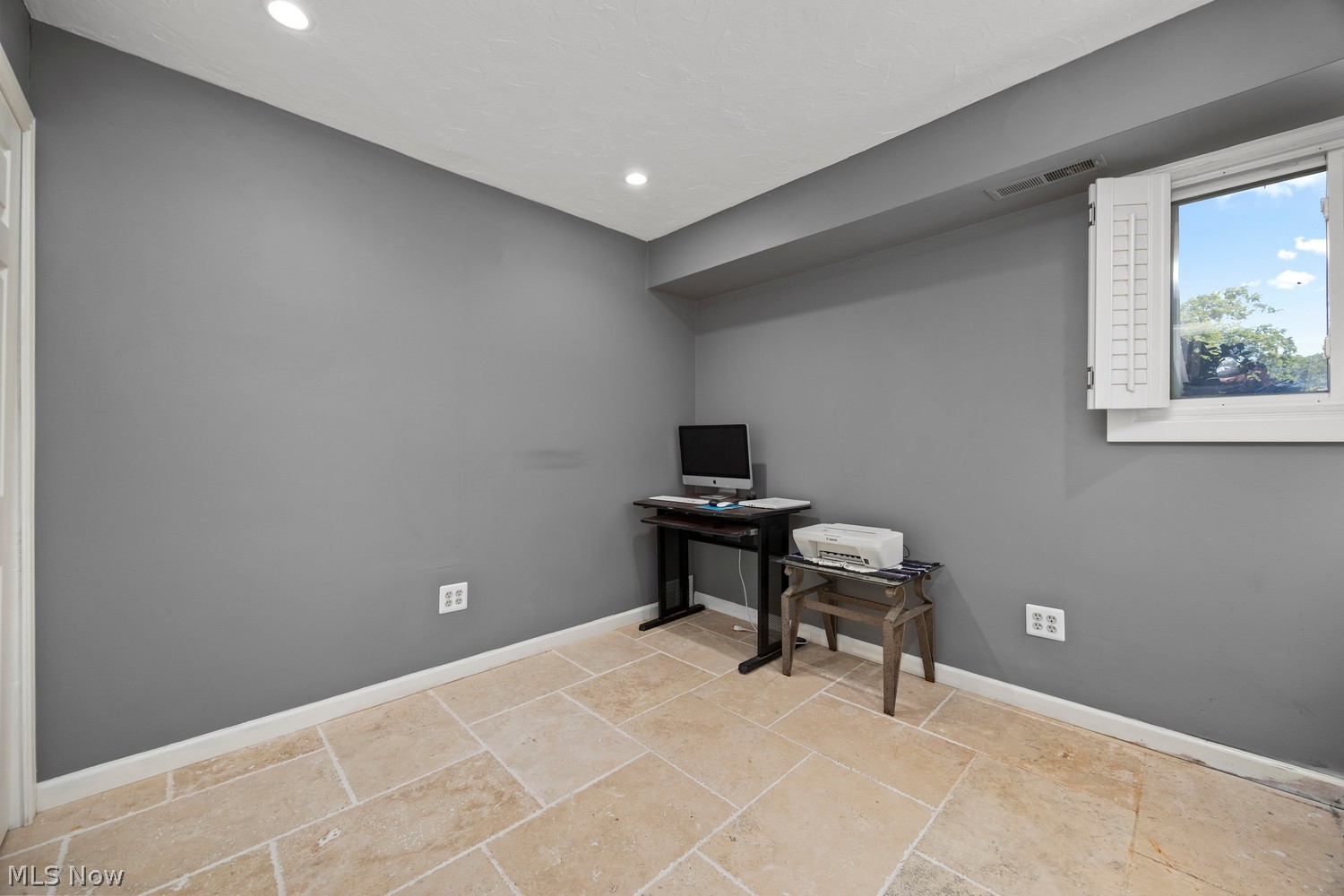 4615 Oakhill Boulevard Lorain OH 44053