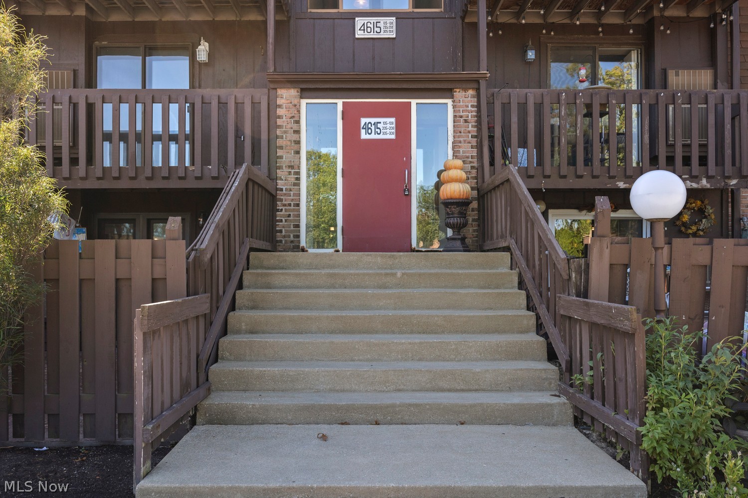 4615 Oakhill Boulevard Lorain OH 44053