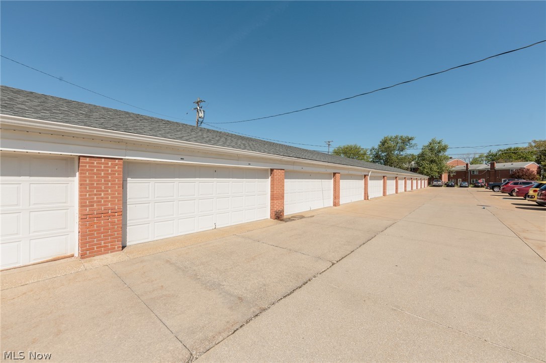 23540 David Drive North Olmsted OH 44070