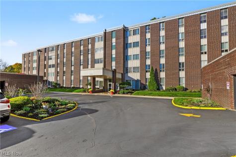 3066 Kent Road Stow OH 44224