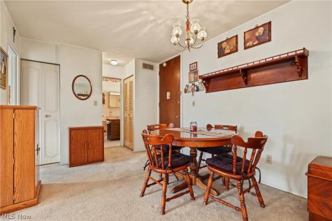 3066 Kent Road Stow OH 44224
