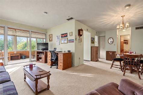 3066 Kent Road Stow OH 44224