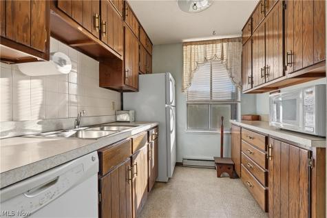 3066 Kent Road Stow OH 44224