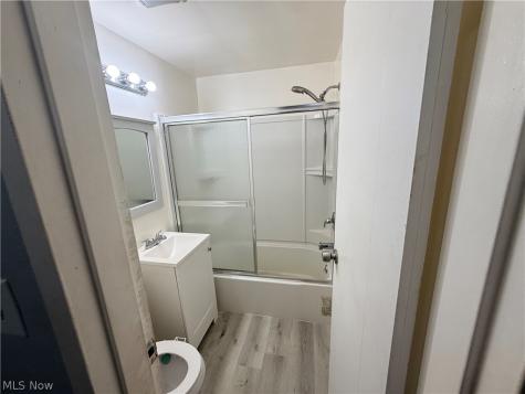 471 Clearview Drive Euclid OH 44123