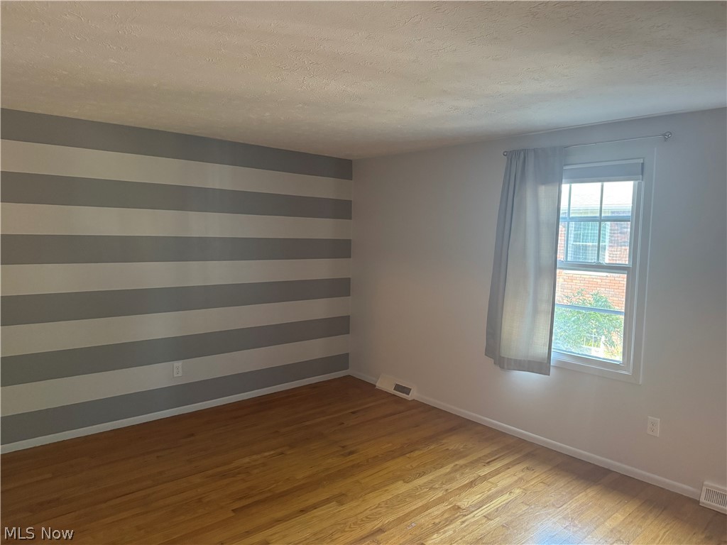 24620 Clareshire Drive North Olmsted OH 44070
