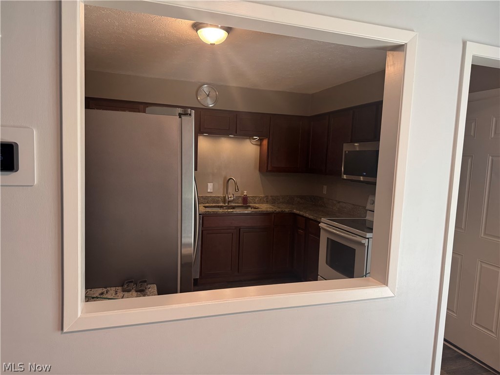 24620 Clareshire Drive North Olmsted OH 44070