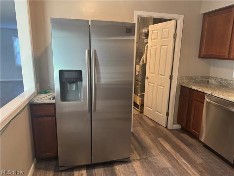24620 Clareshire Drive North Olmsted OH 44070