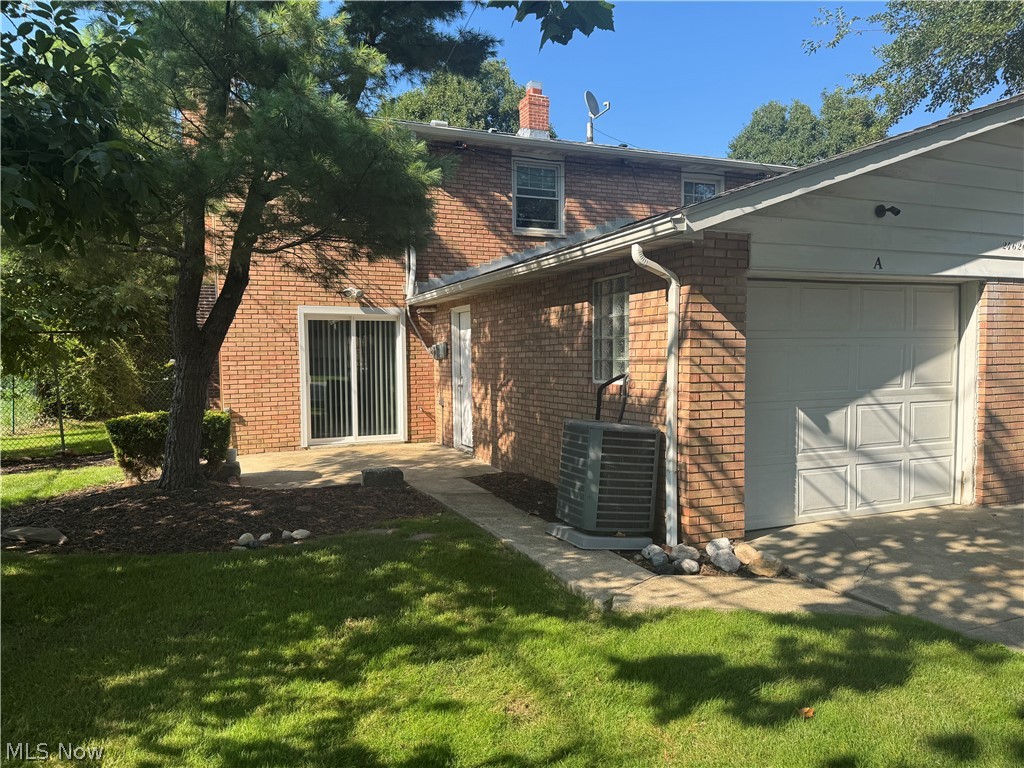 24620 Clareshire Drive North Olmsted OH 44070