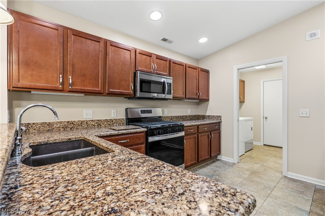 3038 Mahogany Run Circle NW North Canton OH 44720