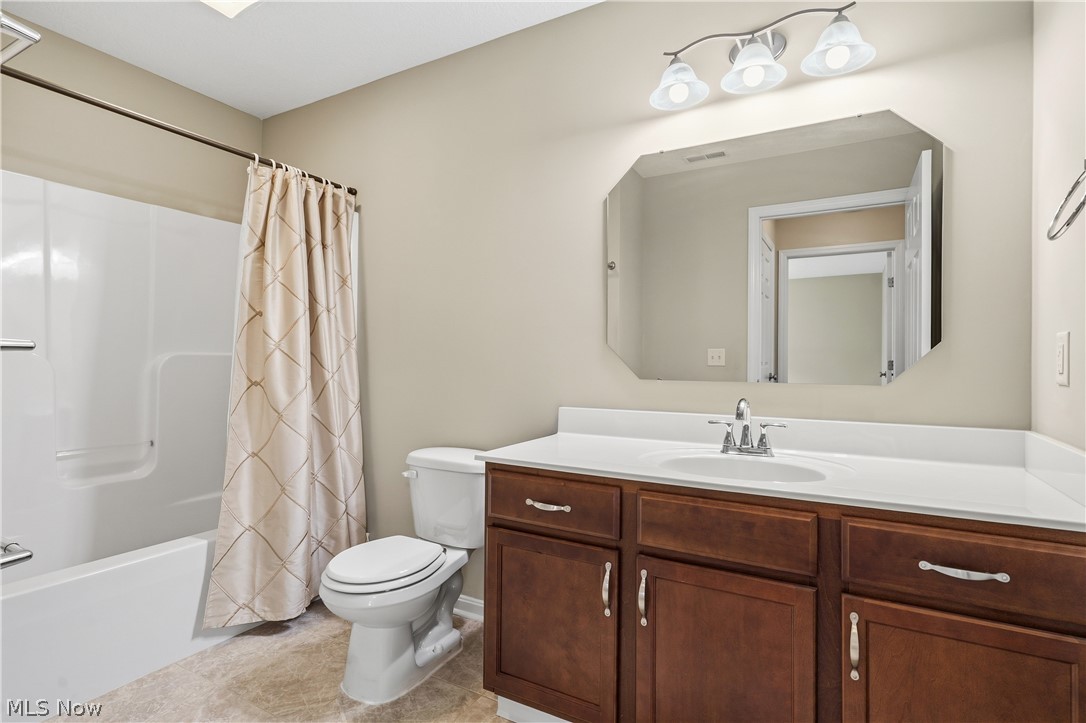3038 Mahogany Run Circle NW North Canton OH 44720