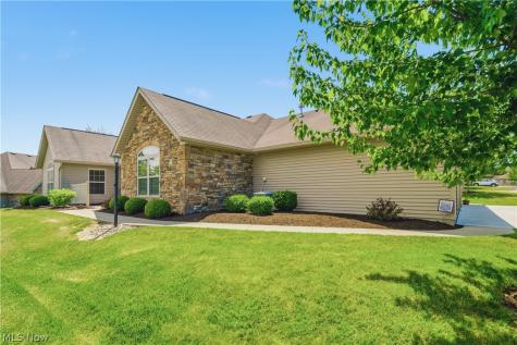 3038 Mahogany Run Circle NW North Canton OH 44720