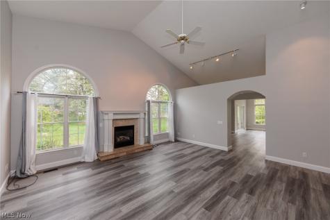 12195 Pheasant Run Circle North Royalton OH 44133