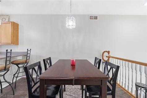 323 Arizona Avenue Lorain OH 44052