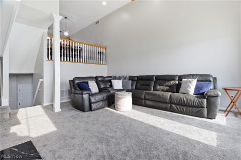 323 Arizona Avenue Lorain OH 44052