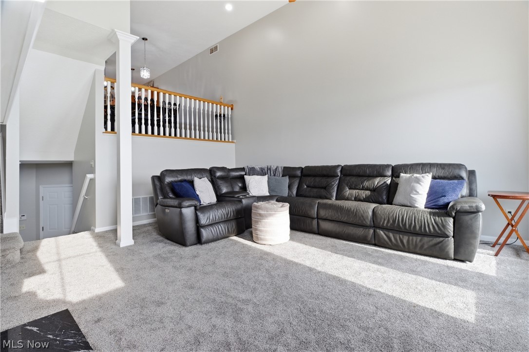 323 Arizona Avenue Lorain OH 44052
