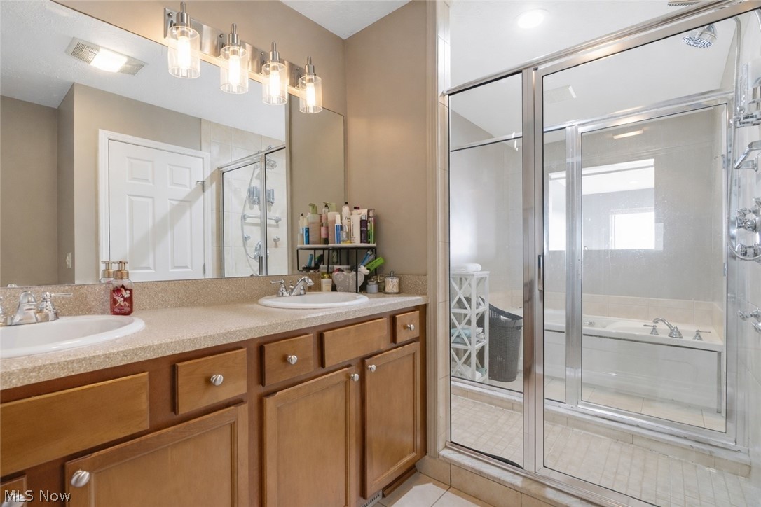 323 Arizona Avenue Lorain OH 44052
