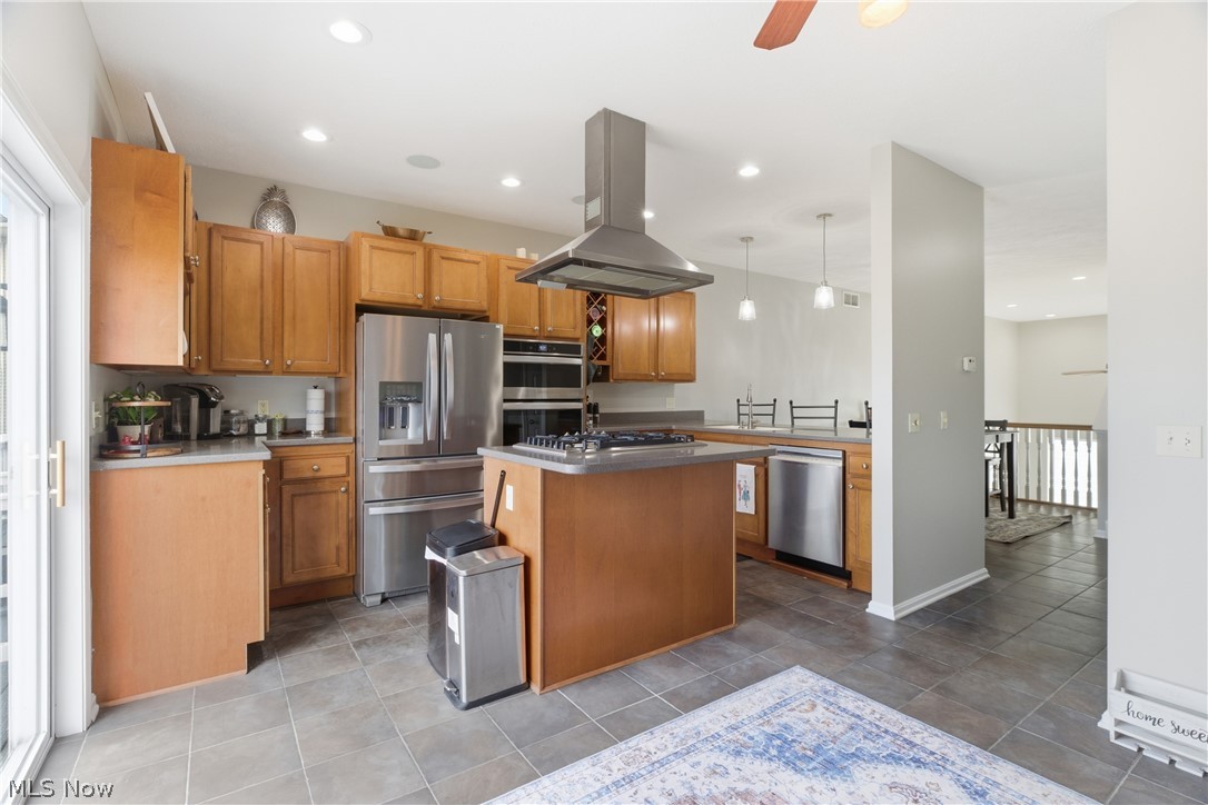 323 Arizona Avenue Lorain OH 44052