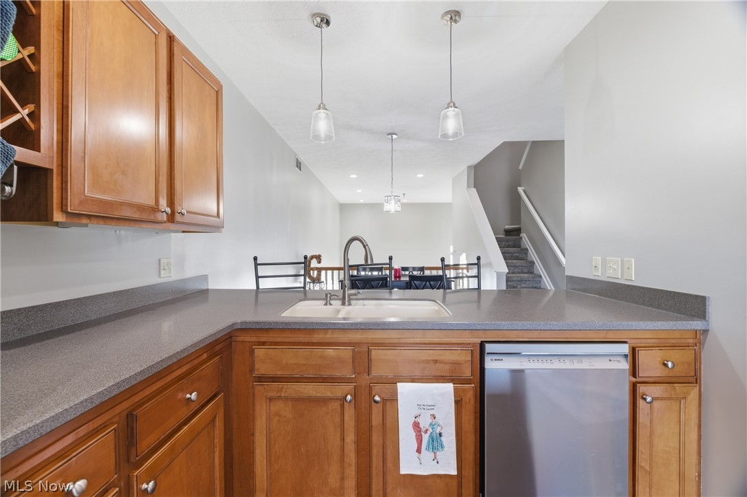 323 Arizona Avenue Lorain OH 44052