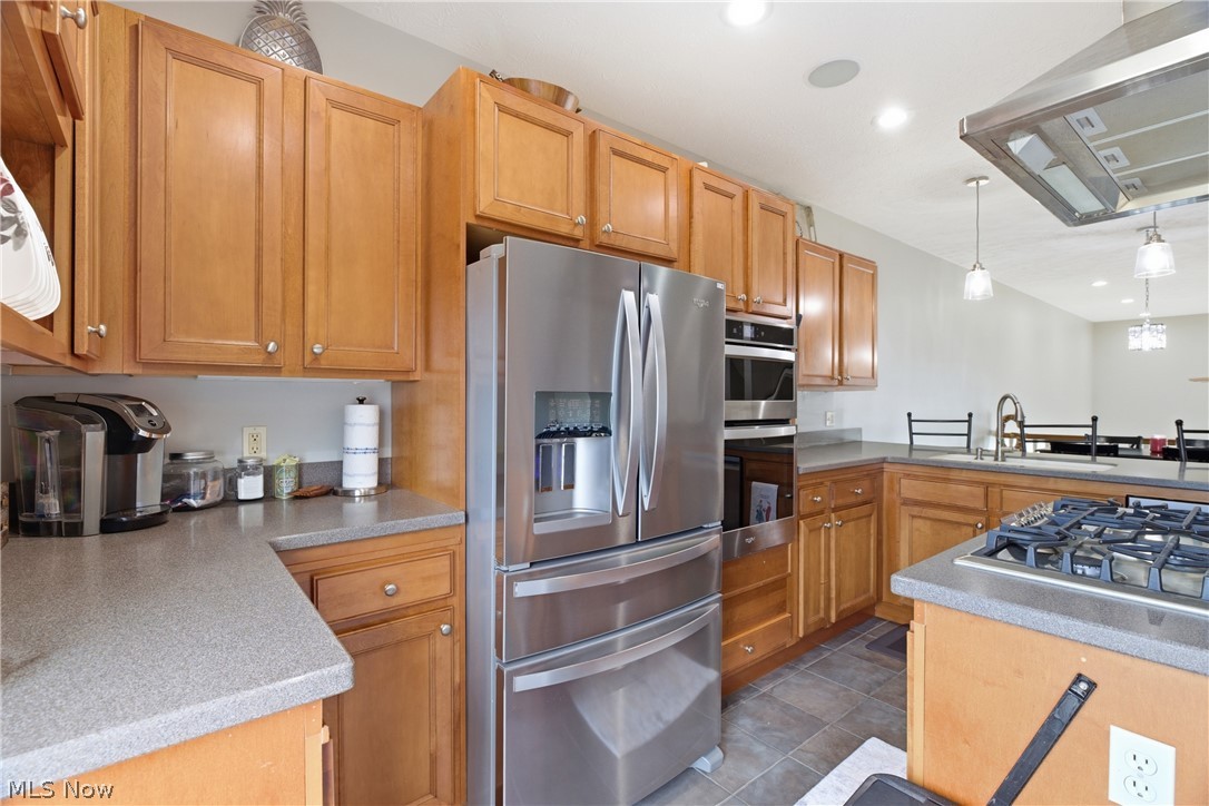 323 Arizona Avenue Lorain OH 44052