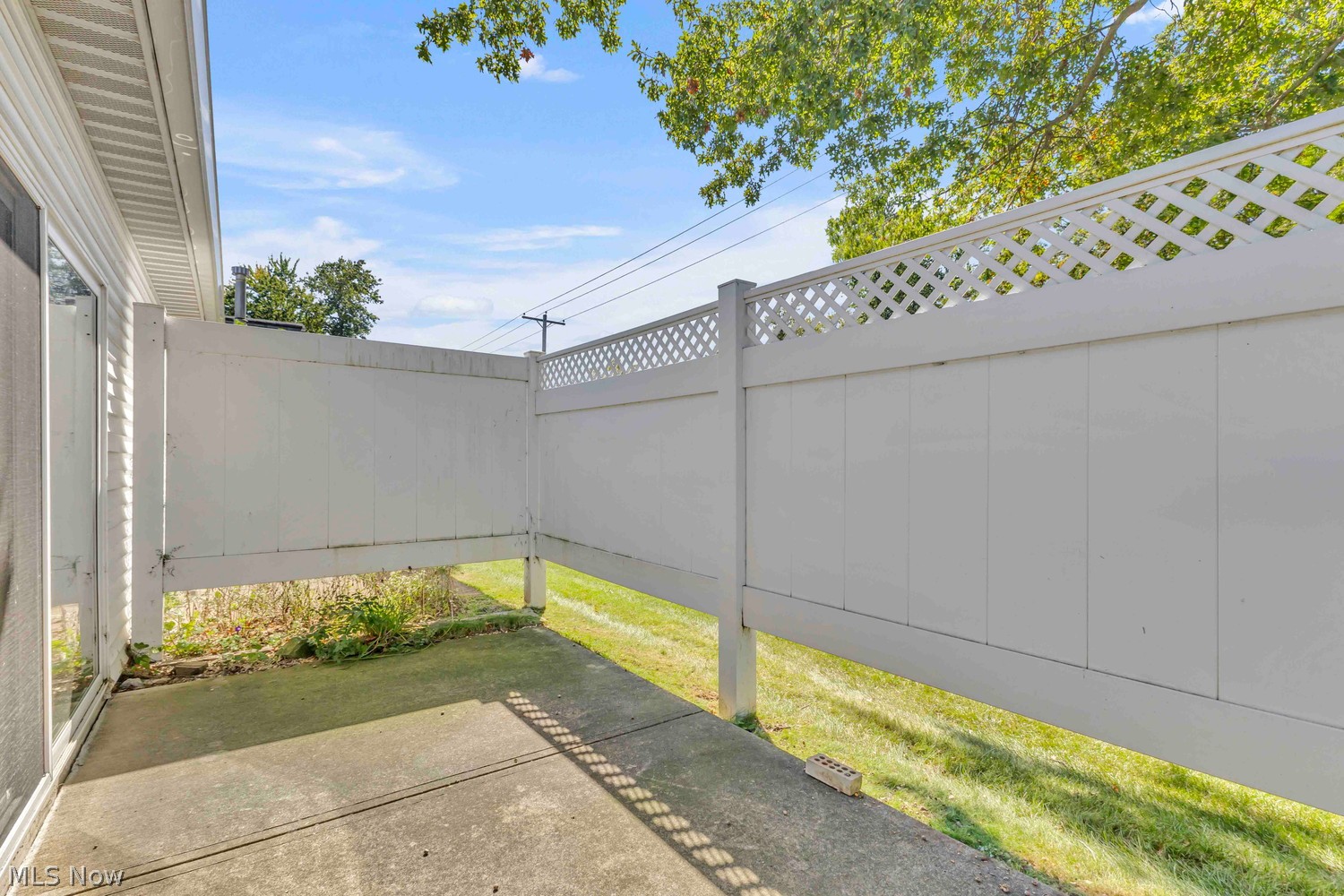 6904 Cottage Circle North Ridgeville OH 44039
