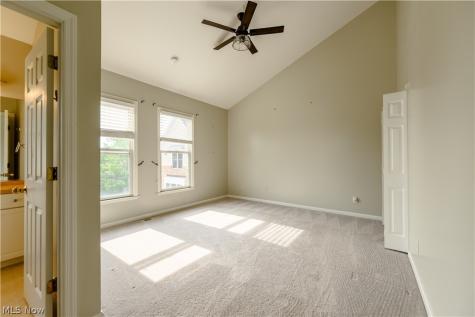 1517 Huntington Lane Cleveland Heights OH 44118