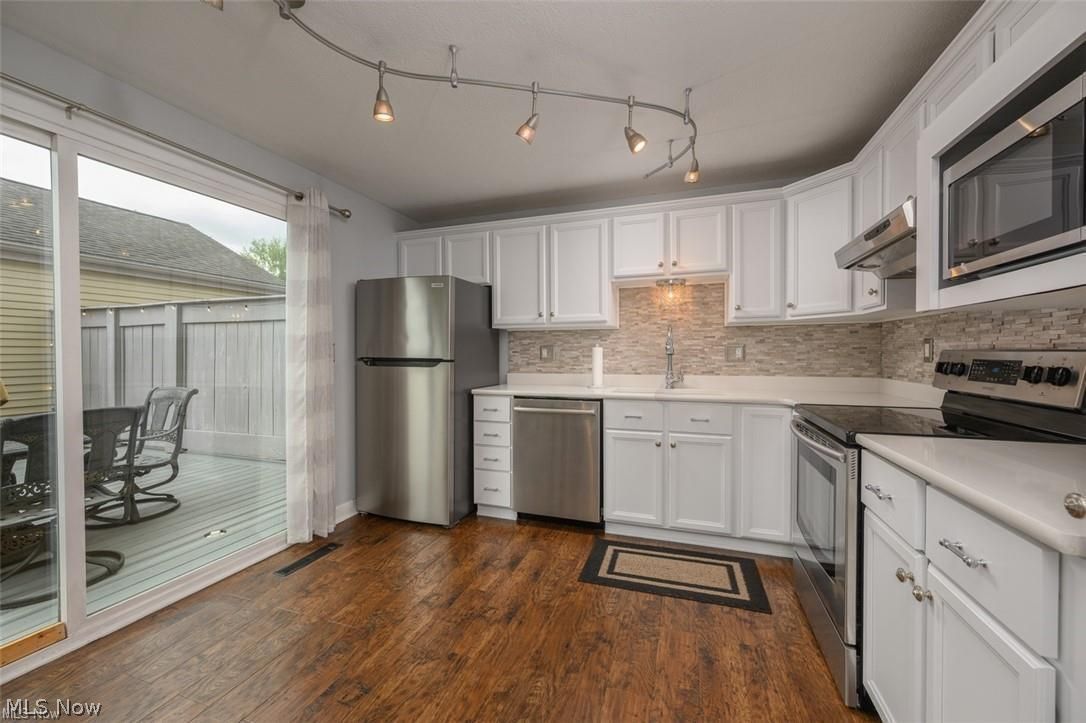 3201 Mariners Island Drive NW Canton OH 44708