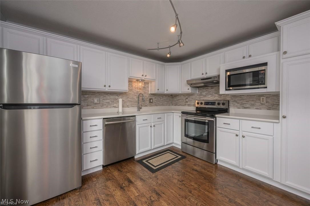 3201 Mariners Island Drive NW Canton OH 44708