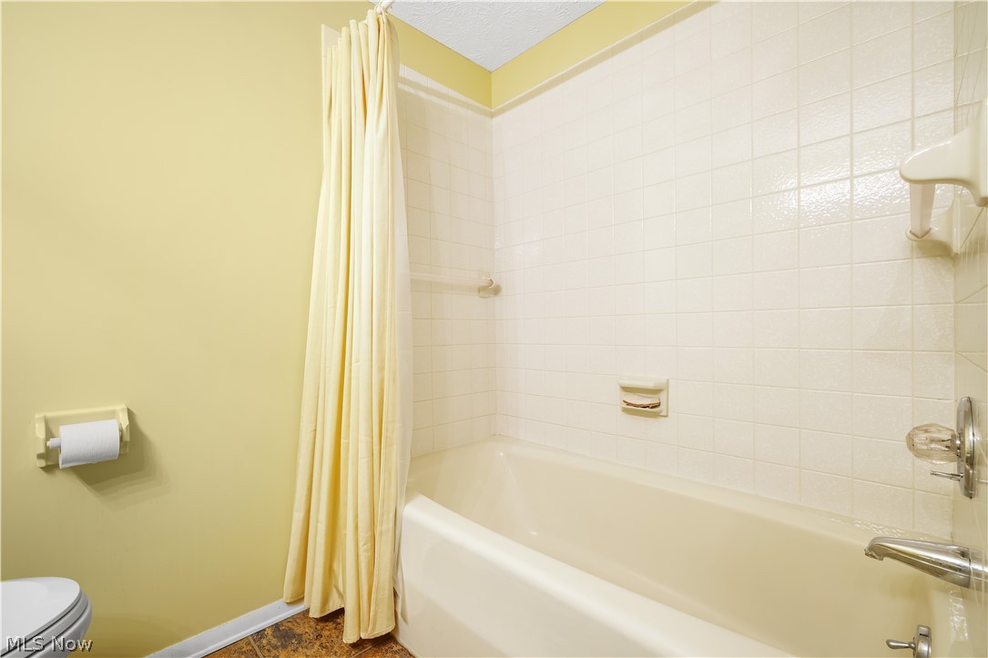 186 Court Drive Fairlawn OH 44333