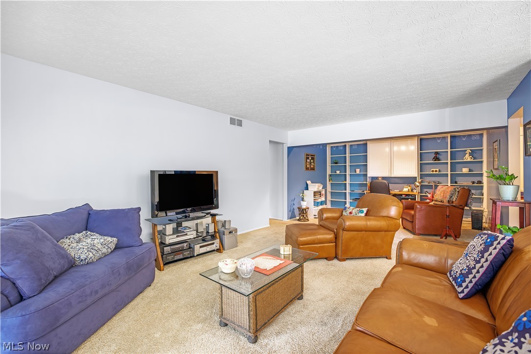 186 Court Drive Fairlawn OH 44333