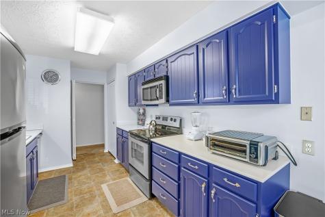 186 Court Drive Fairlawn OH 44333