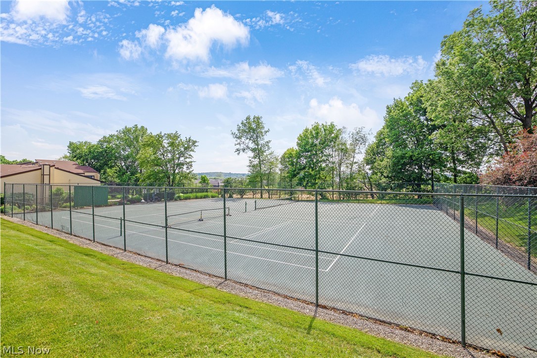 186 Court Drive Fairlawn OH 44333
