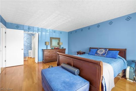 186 Court Drive Fairlawn OH 44333