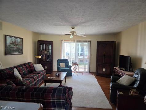 736 Tollis Parkway Broadview Heights OH 44147