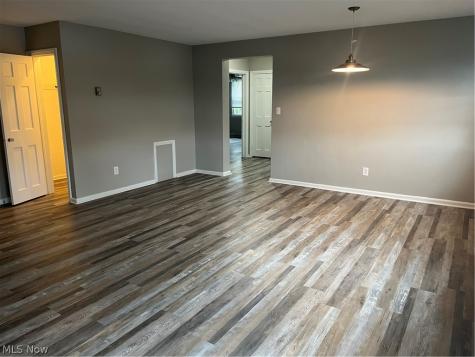 13773 Cedar Road South Euclid OH 44118