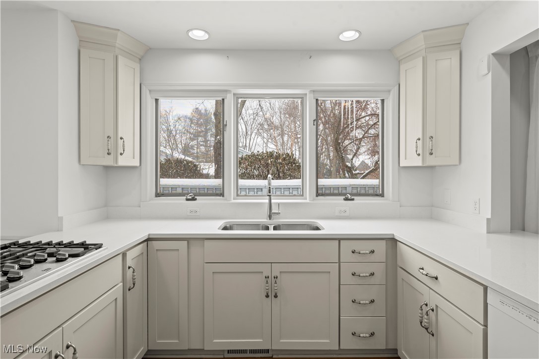 3885 Chestnut Court Orange OH 44022