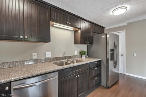 1420 Cedarwood Drive Westlake OH 44145