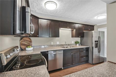 1420 Cedarwood Drive Westlake OH 44145
