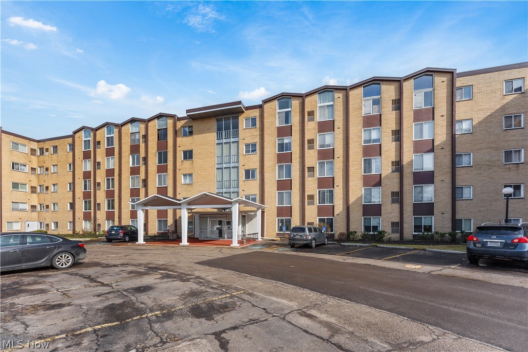 25735 Lorain Road North Olmsted OH 44070
