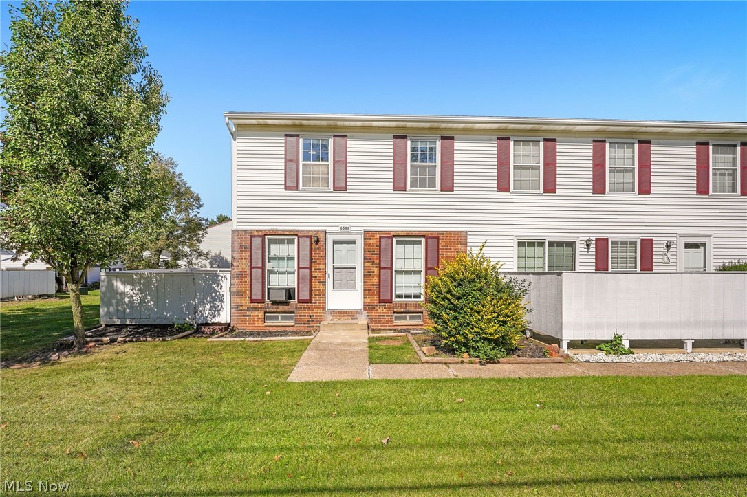 6586 Liberty Bell Drive Brook Park OH 44142