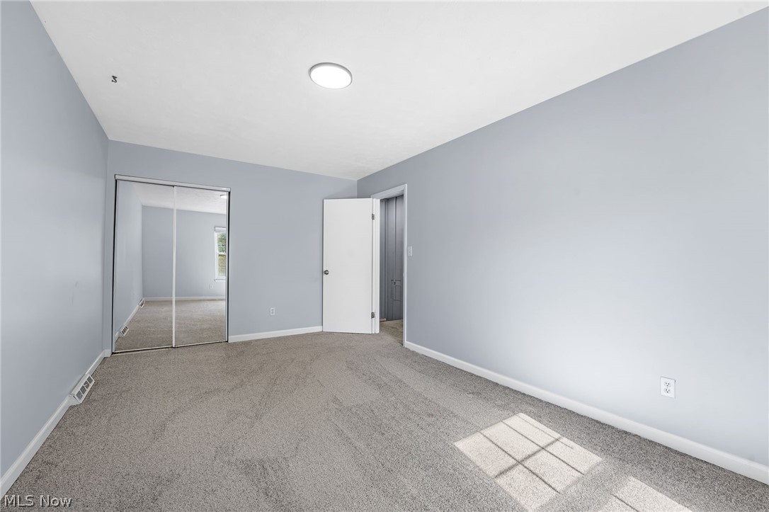 6586 Liberty Bell Drive Brook Park OH 44142