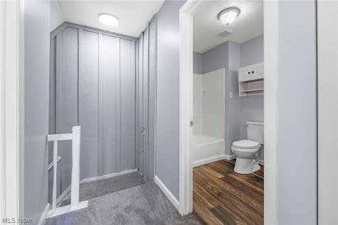 6586 Liberty Bell Drive Brook Park OH 44142