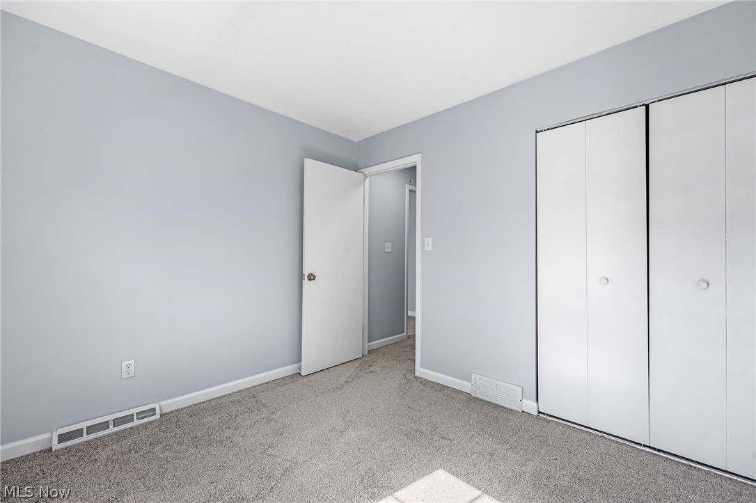 6586 Liberty Bell Drive Brook Park OH 44142