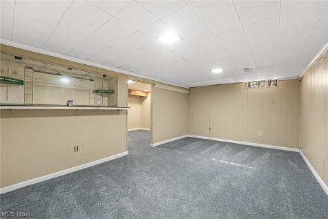 6586 Liberty Bell Drive Brook Park OH 44142